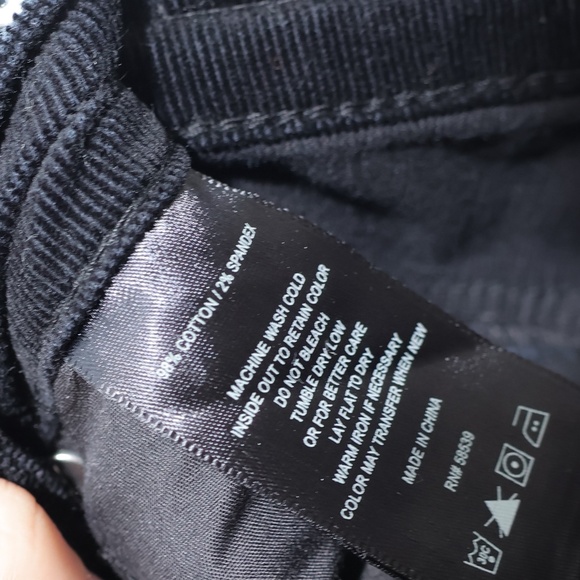 KUT From The Kloth Diana Stretch Corduroy Skinny Black Pants SIZE 6 - Picture 13 of 13